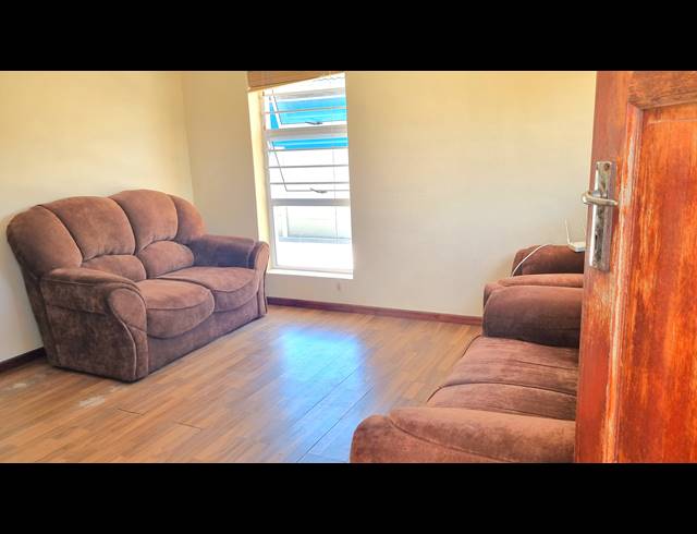 3 BEDROOM FREESTANDING SOLD IN RETREAT